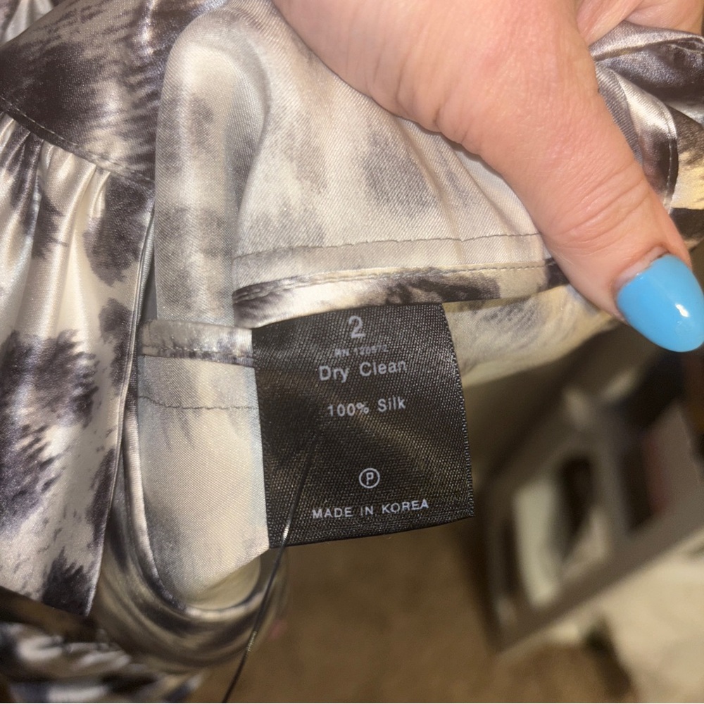 👀 ‼️Thomas Wylde Leopard Print Belted Silk Jacket! - Picture 5 of 5